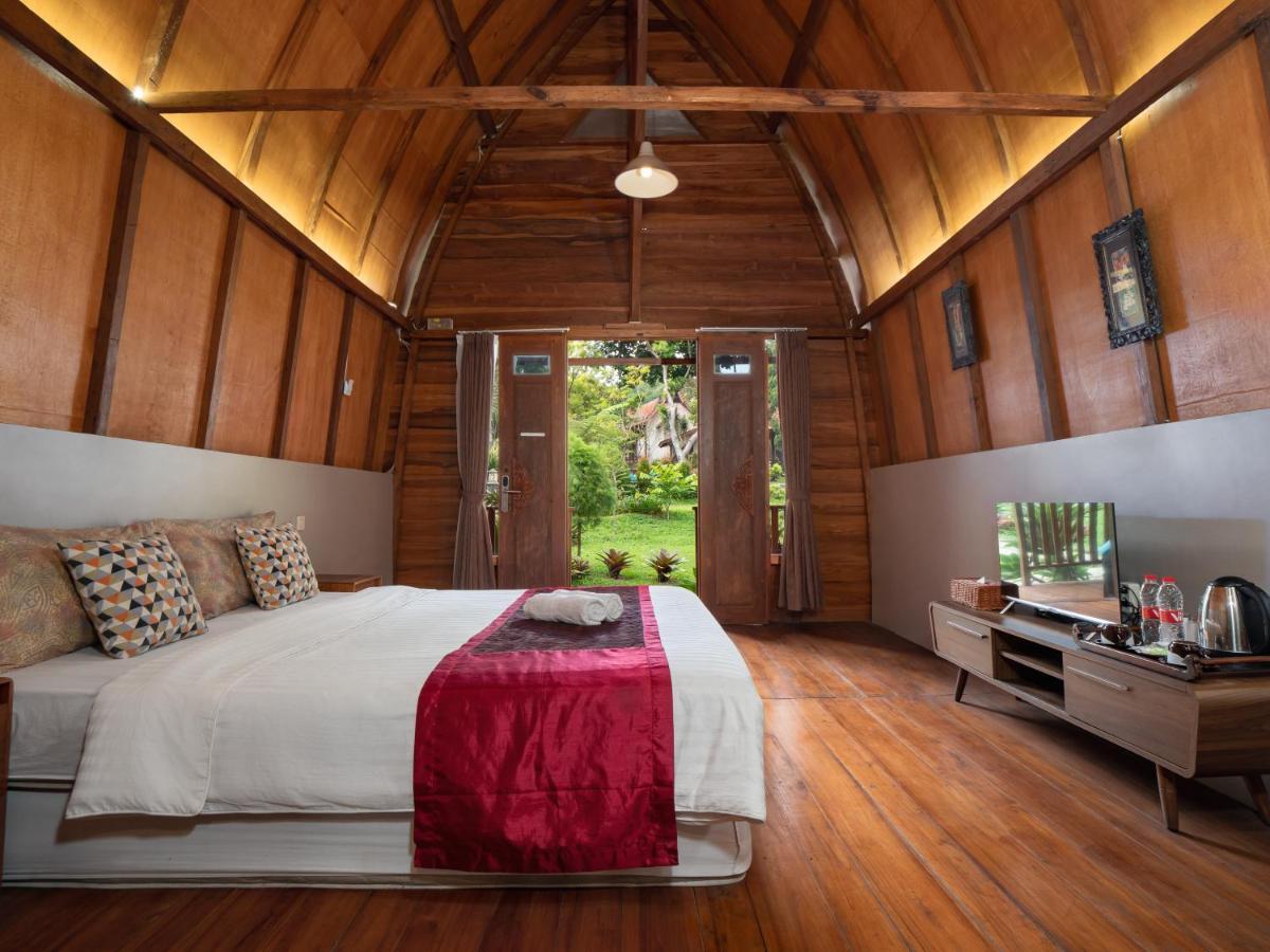 The Village Resort Bogor Esterno foto