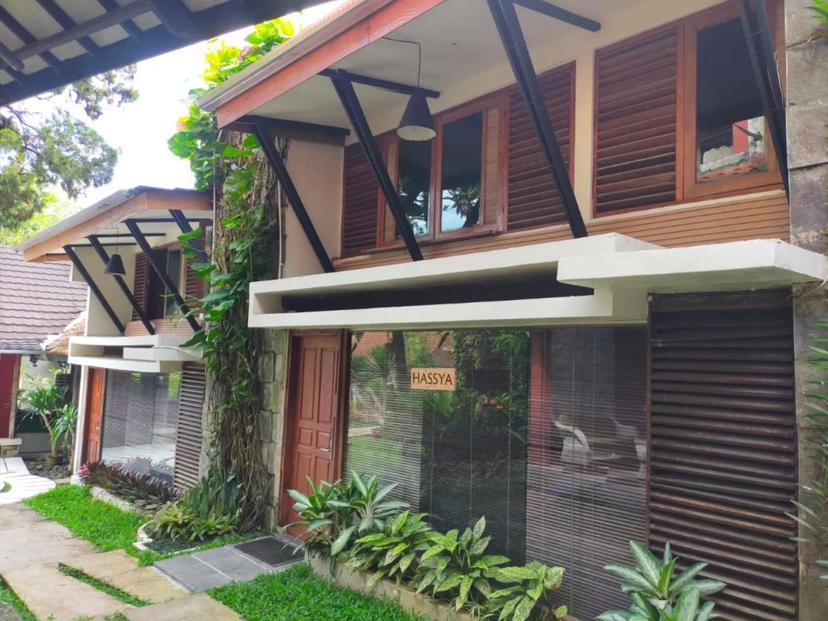 The Village Resort Bogor Esterno foto