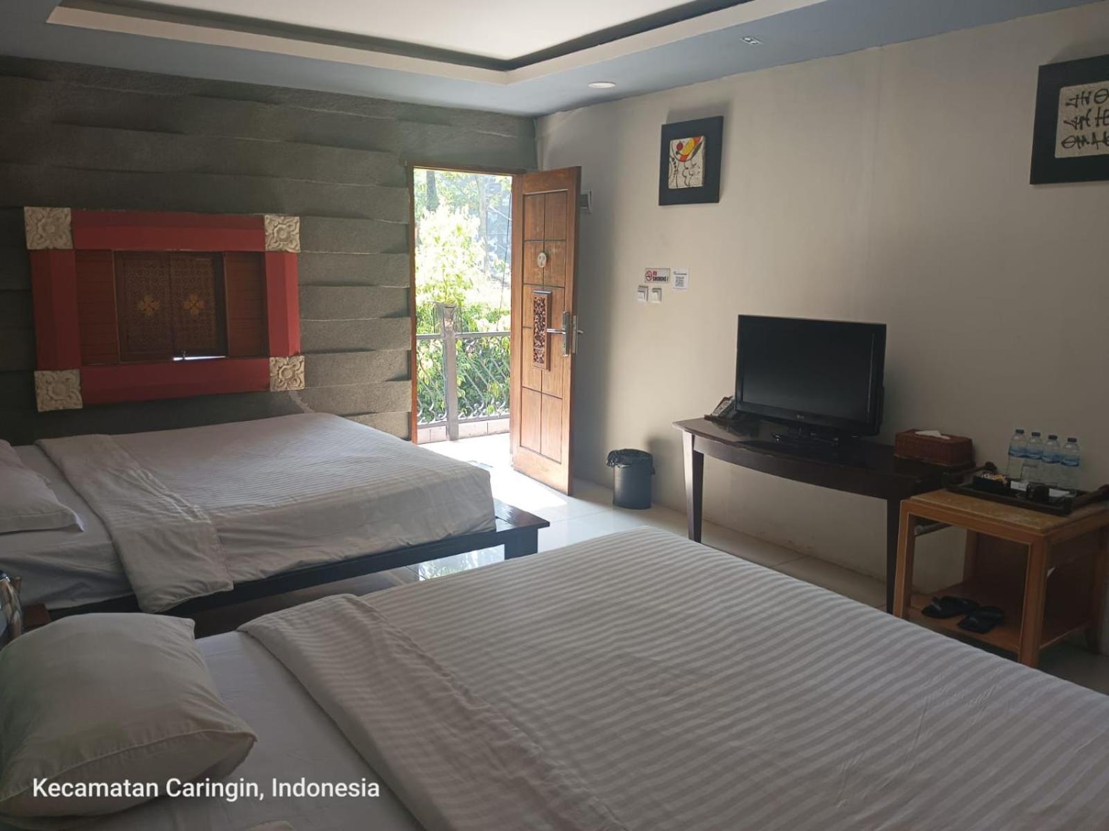 The Village Resort Bogor Esterno foto