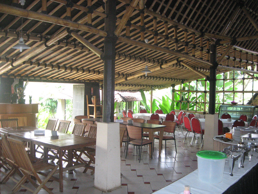 The Village Resort Bogor Esterno foto