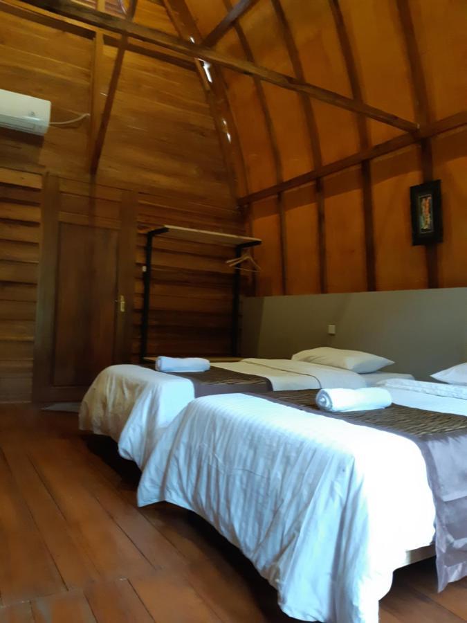 The Village Resort Bogor Esterno foto